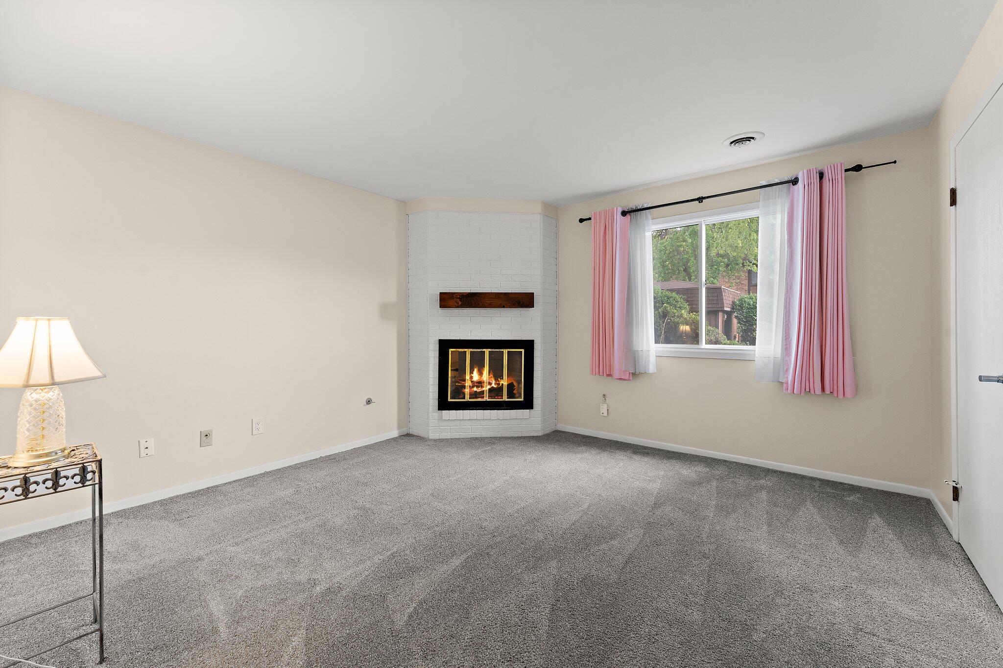 Griffith, Indiana 46319, United States, 1 Bedroom Bedrooms, ,1 BathroomBathrooms,Residential,Active,151030