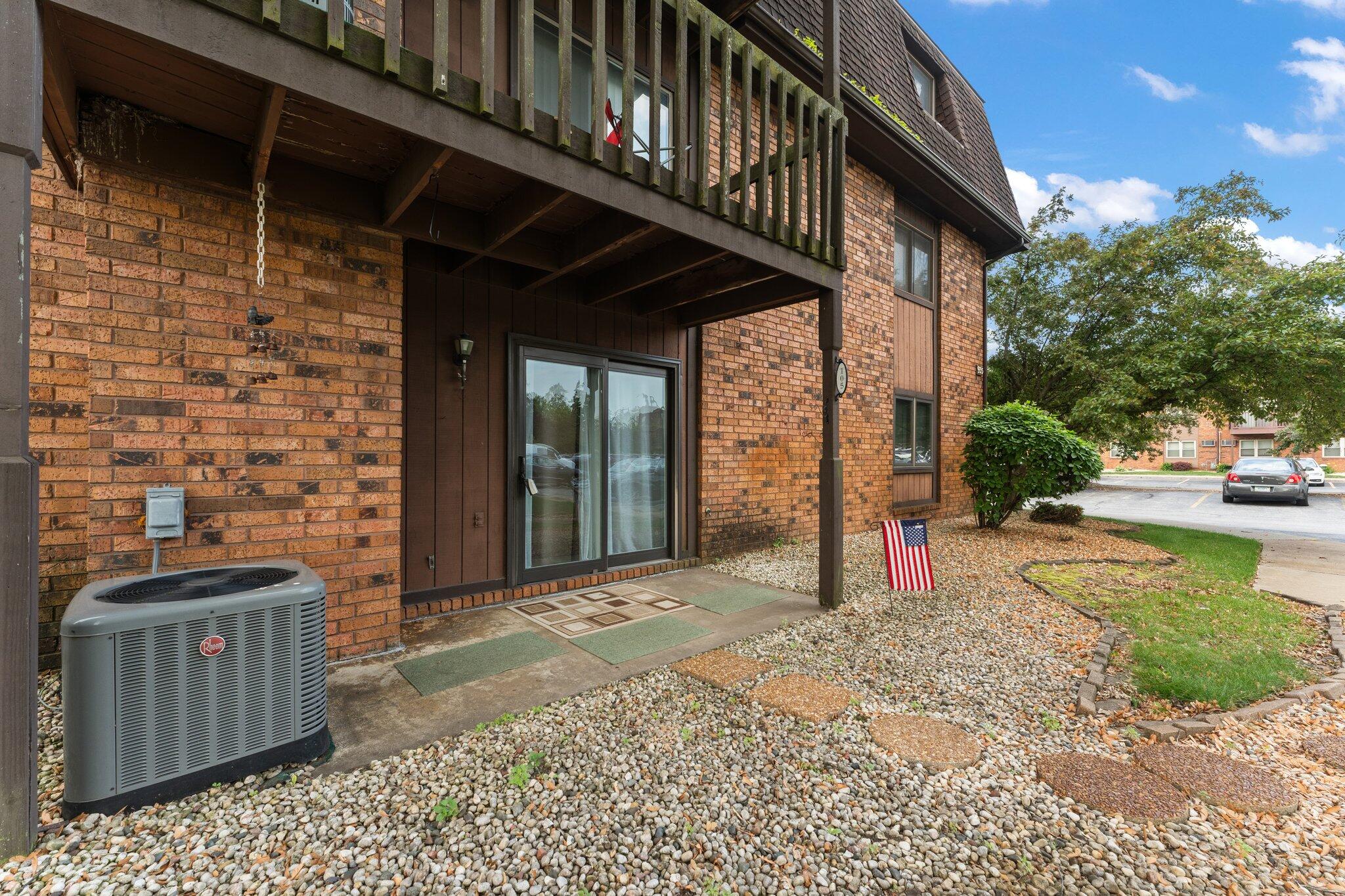 Griffith, Indiana 46319, United States, 1 Bedroom Bedrooms, ,1 BathroomBathrooms,Residential,Active,151030