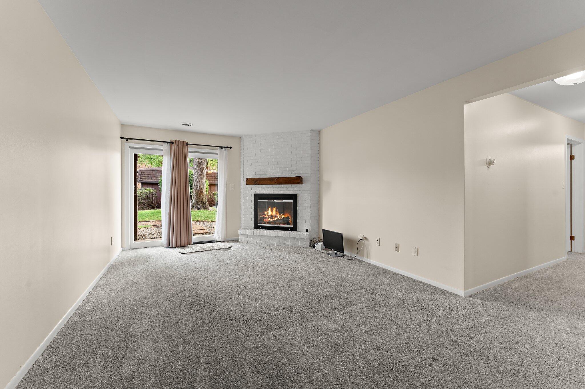 Griffith, Indiana 46319, United States, 1 Bedroom Bedrooms, ,1 BathroomBathrooms,Residential,Active,151030