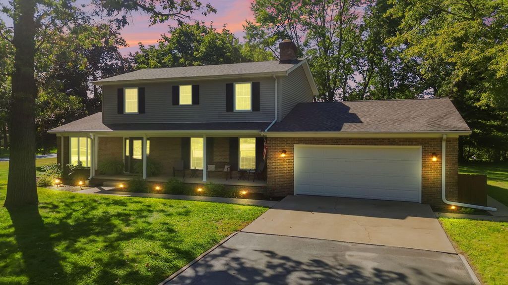 Photo of 6985 Windsor Drive, DeMotte, IN 46310 (MLS # 837712)