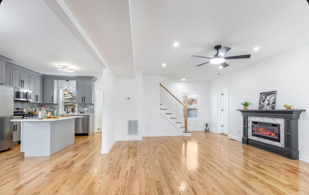 Photo of 419 Cleveland Street, Gary, IN 46404 (MLS # 832796)