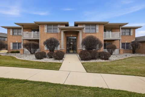 9735 Wildwood Court Unit 1b, Highland, IN 46322 - #: 837194