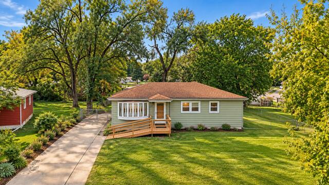 Photo of 5883 Newport Avenue, Portage, IN 46368 (MLS # 846960)