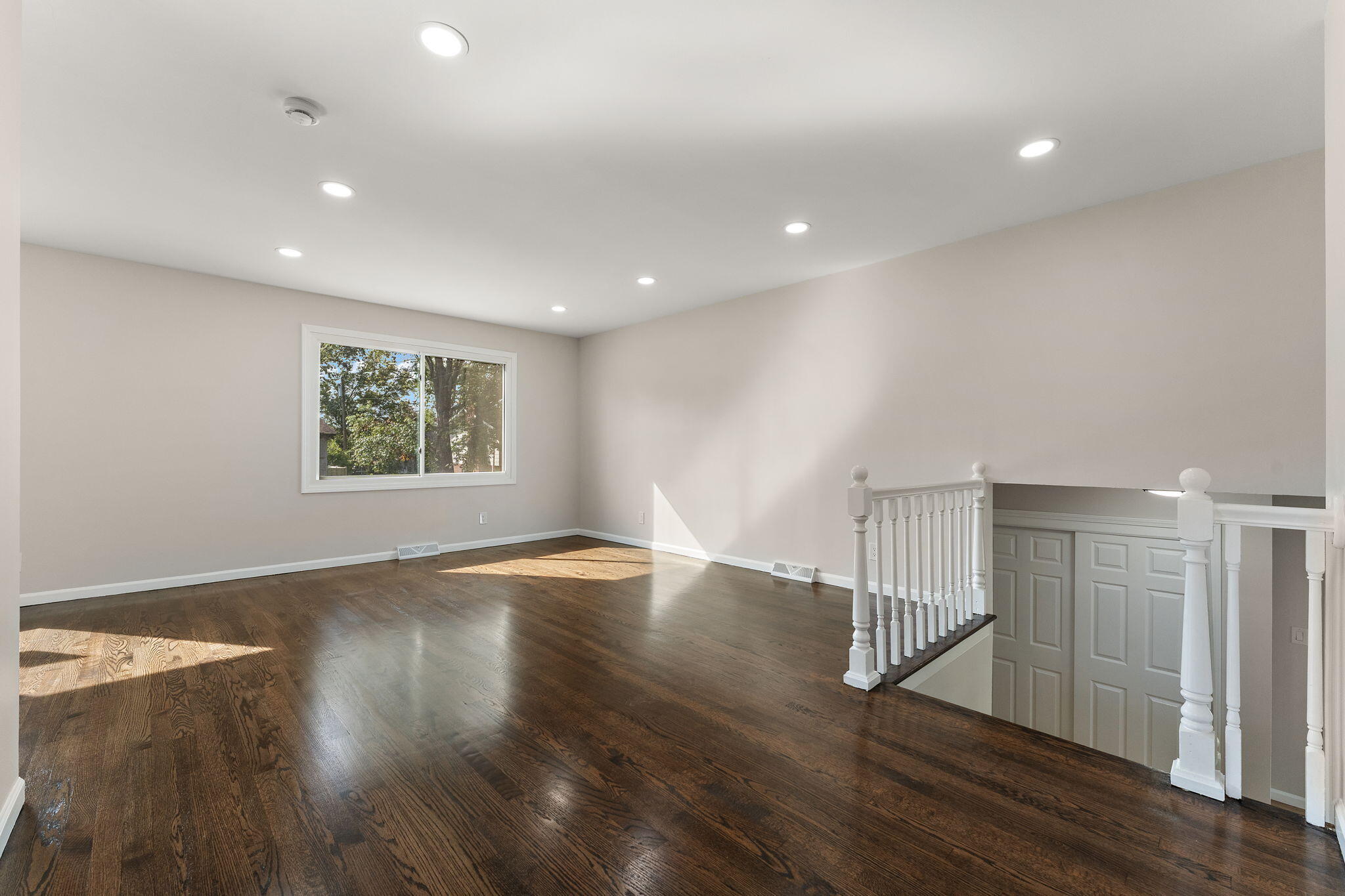 1710 W 53rd Avenue