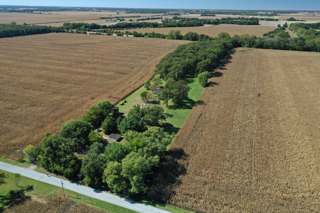 Photo of 7406 County Rd 60 E, Rensselaer, IN 47978 (MLS # 846459)