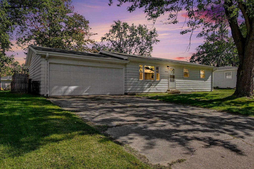 Photo of 2423 Jacqueline Street, Portage, IN 46368 (MLS # 846761)