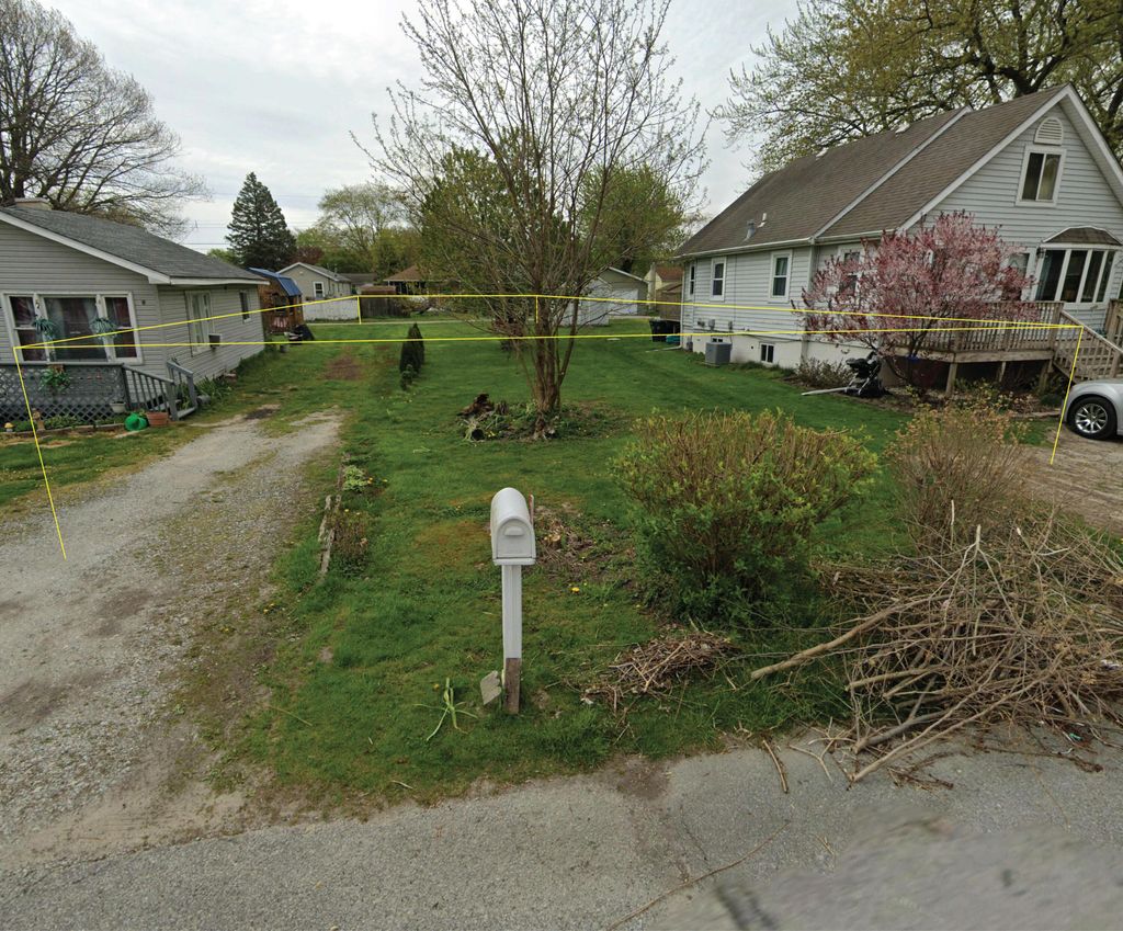Photo of 921 Fleming ST, Hobart, IN 46342 (MLS # 839335)