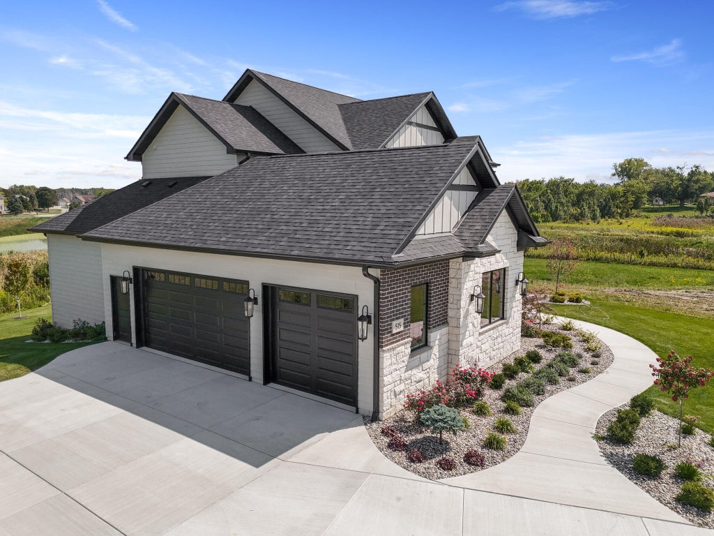 Photo of 515 Meadow Brooke Lane, Dyer, IN 46311 (MLS # 846337)
