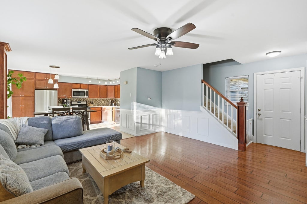 Photo of 362 Taylor Lane, Valparaiso, IN 46383 (MLS # 846847)