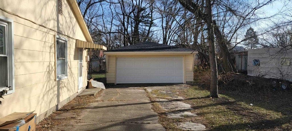 Photo of 4255 Tennessee Street, Gary, IN 46409 (MLS # 847453)
