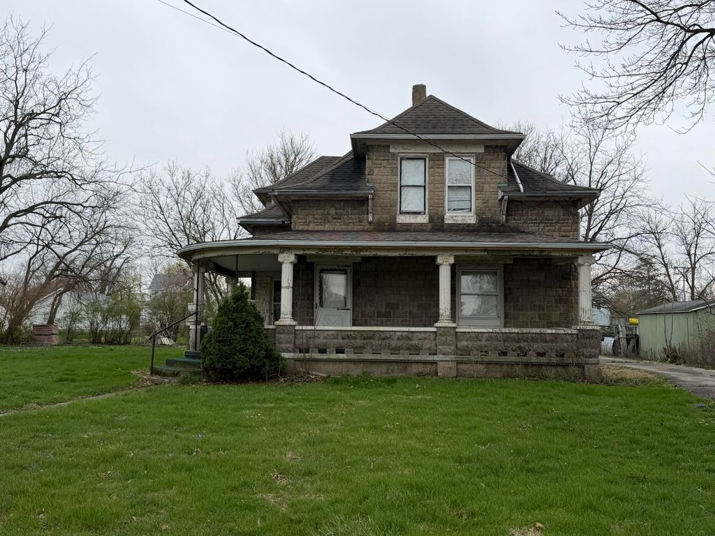 Photo of 129 W Prairie Street, Goodland, IN 47948 (MLS # 838691)