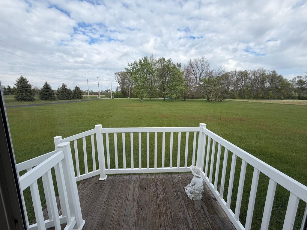 Photo of 14750 S 600 W, Wanatah, IN 46390 (MLS # 838263)