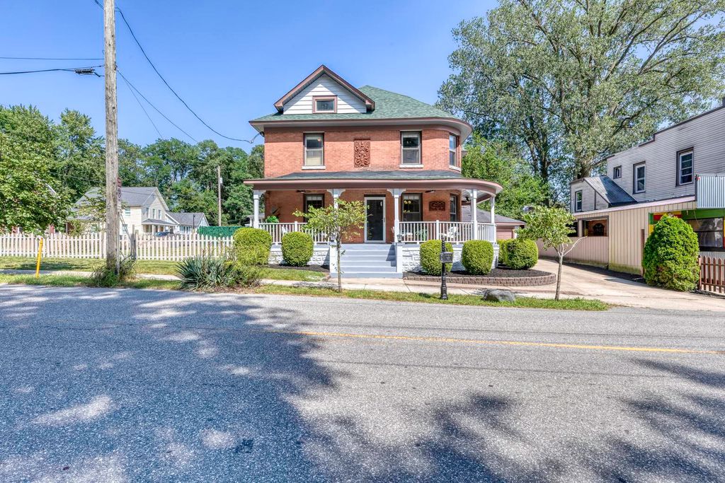 Photo of 507 Center Street, Michigan City, IN 46360 (MLS # 836997)