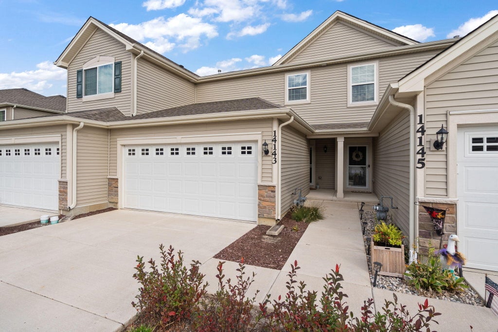 Photo of 14143 Magnolia Street, Cedar Lake, IN 46303 (MLS # 846918)
