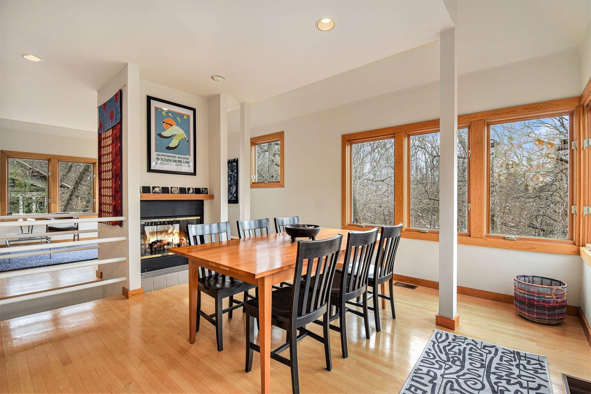 120 E Beachview Avenue