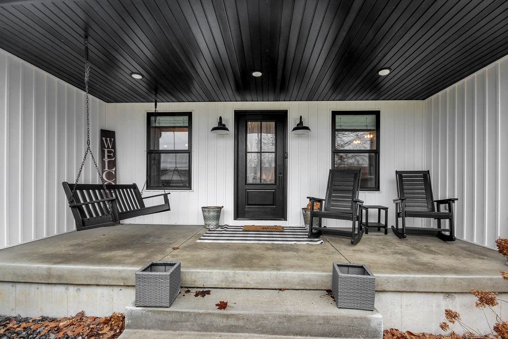 Photo of 6205 W 177th Avenue, Lowell, IN 46356 (MLS # 832838)