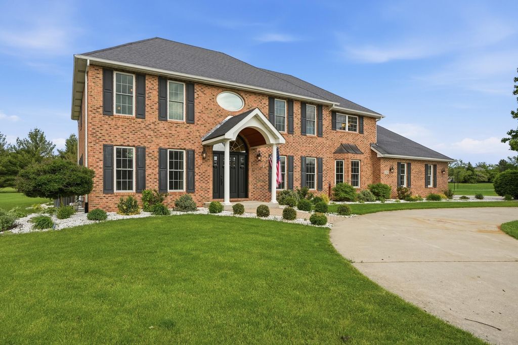 Photo of 13741 Jennings Lane, Crown Point, IN 46307 (MLS # 839465)