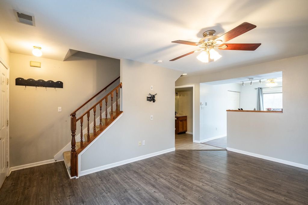 Photo of 1025 Windsor Lane, Dyer, IN 46311 (MLS # 833165)