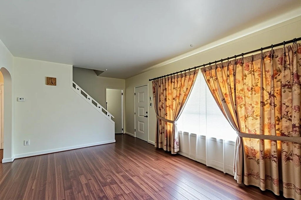 Photo of 902 173rd Street, Hammond, IN 46324 (MLS # 843070)