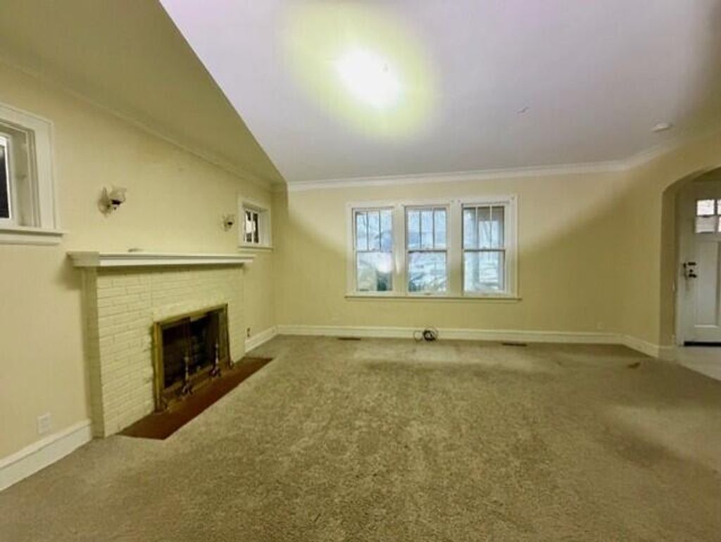 Photo of 314 Altgeld Street, South Bend, IN 46614 (MLS # 838396)