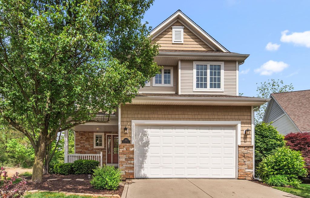 Photo of 1917 Garland Circle Circle, Valparaiso, IN 46383 (MLS # 839529)