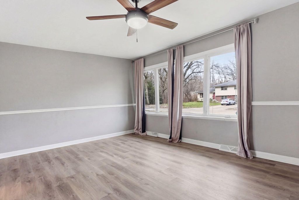 Photo of 5035 Roosevelt Place, Gary, IN 46408 (MLS # 837840)