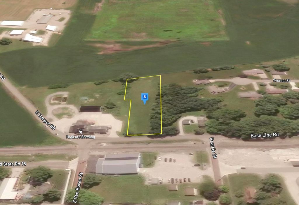 Photo of 150 Old State Rd 15, Leesburg, IN 46538 (MLS # 831431)