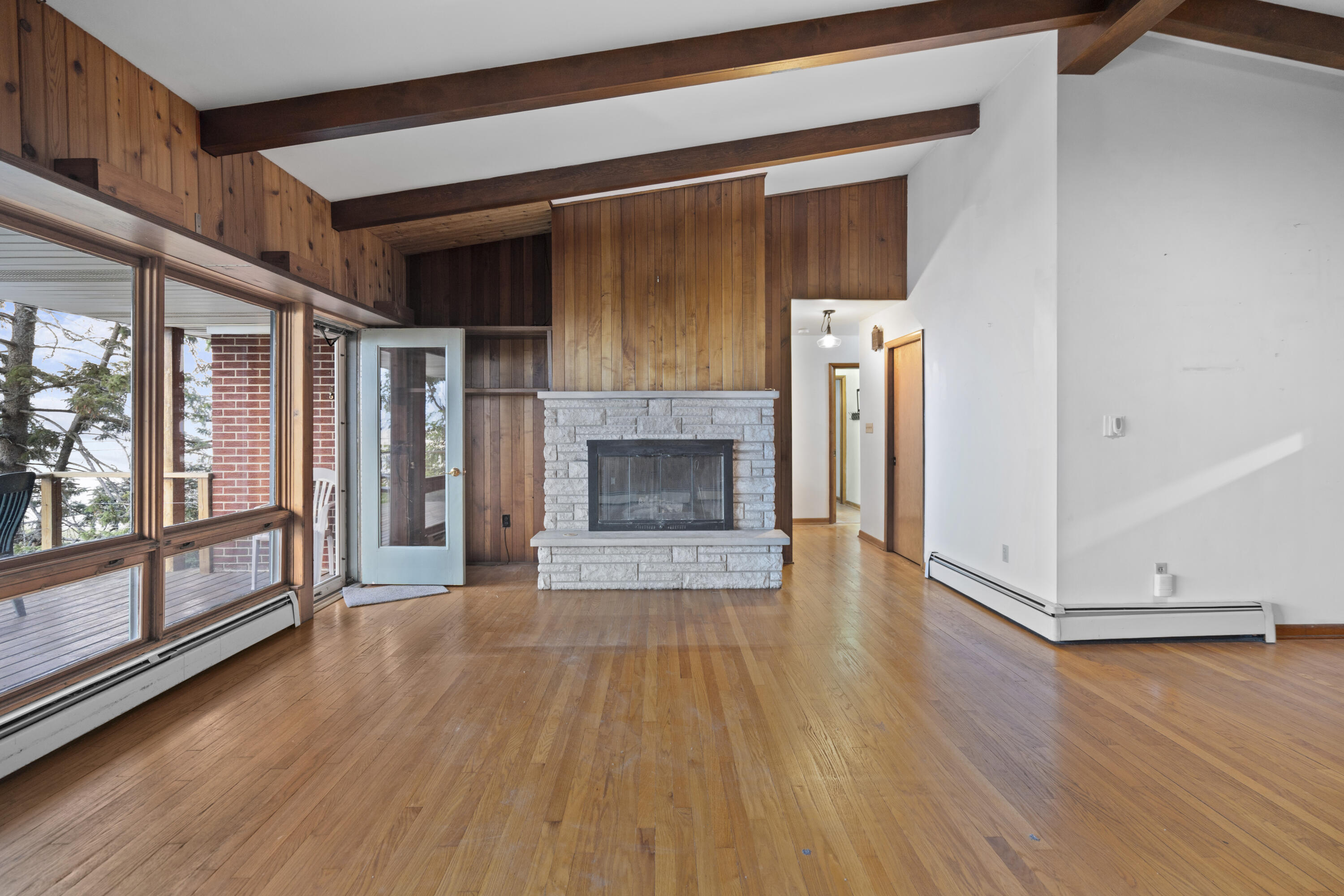 125 E Lake Front Drive