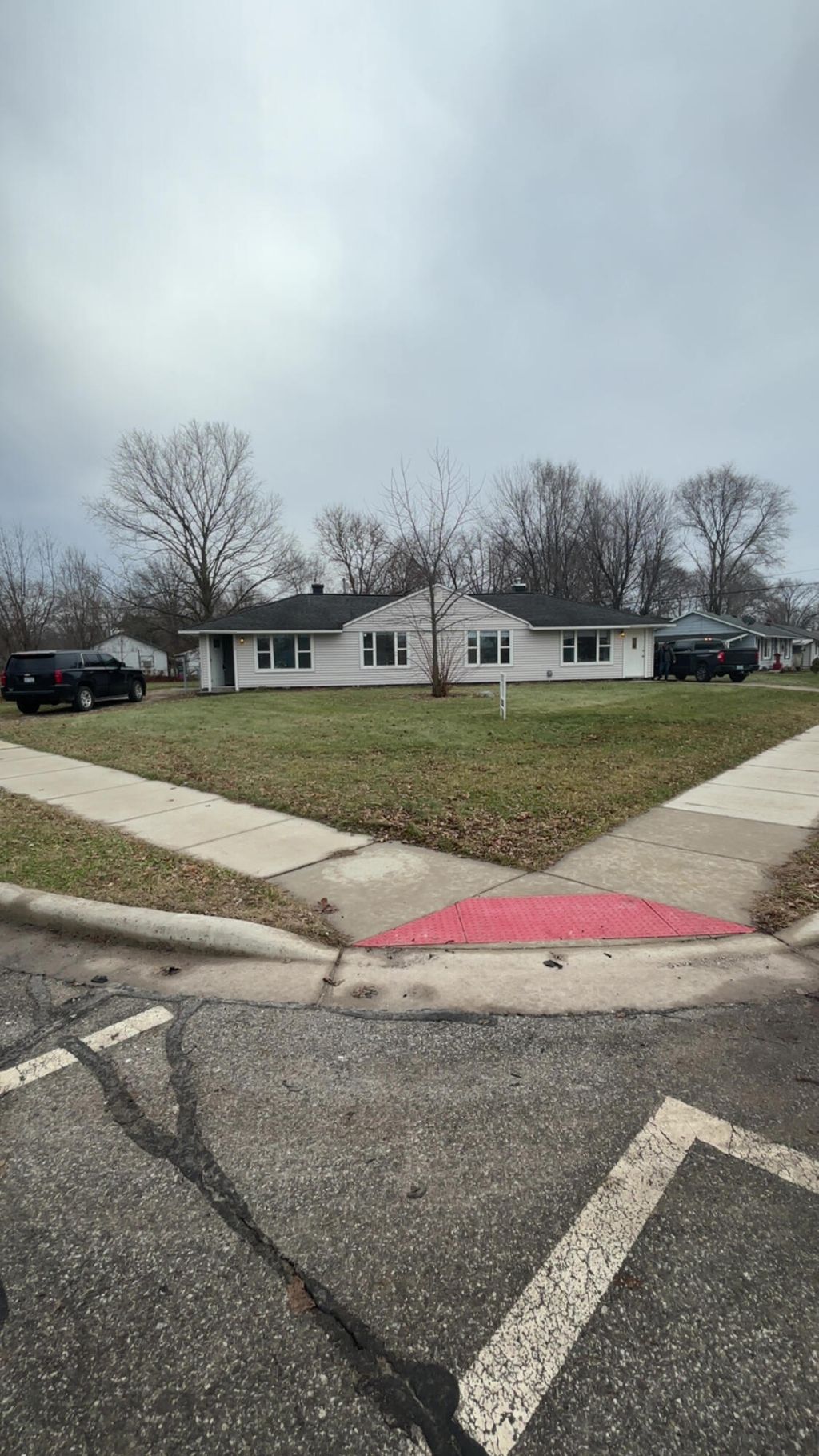 Photo of 121-123 Parkview Avenue, La Porte, IN 46350 (MLS # 837773)