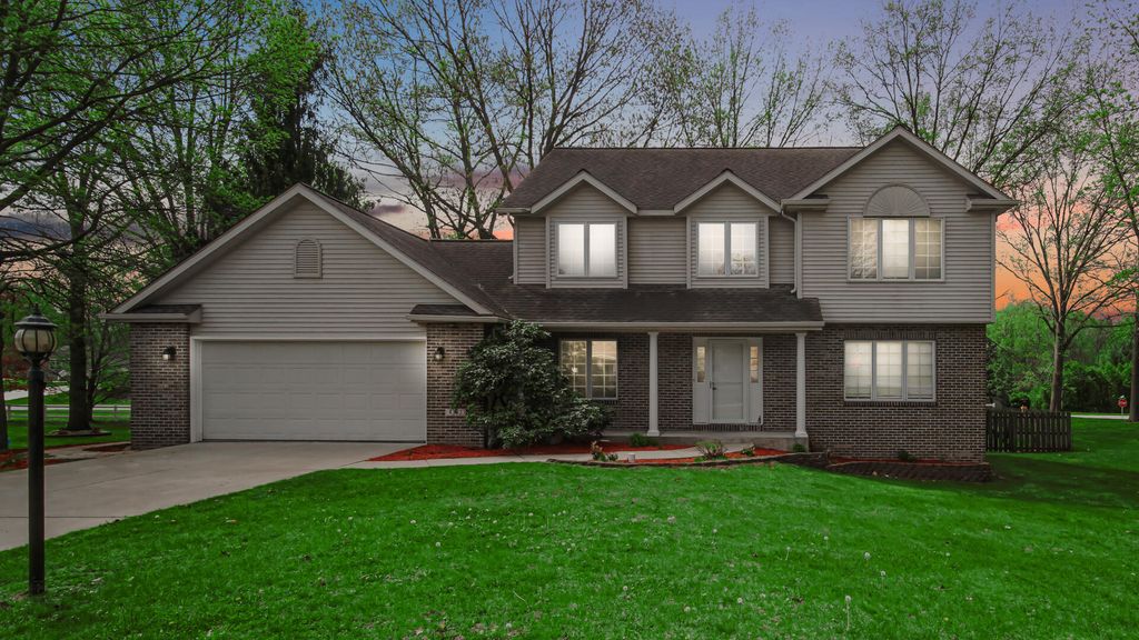 Photo of 4592 W Riesling Ct, La Porte, IN 46350 (MLS # 837850)