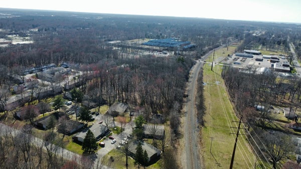 112 S CARROLL AVE, MICHIGAN CITY, IN 46360 - Image 374398fc5ed108e52b7ce8ef6fcdfc06/697470441