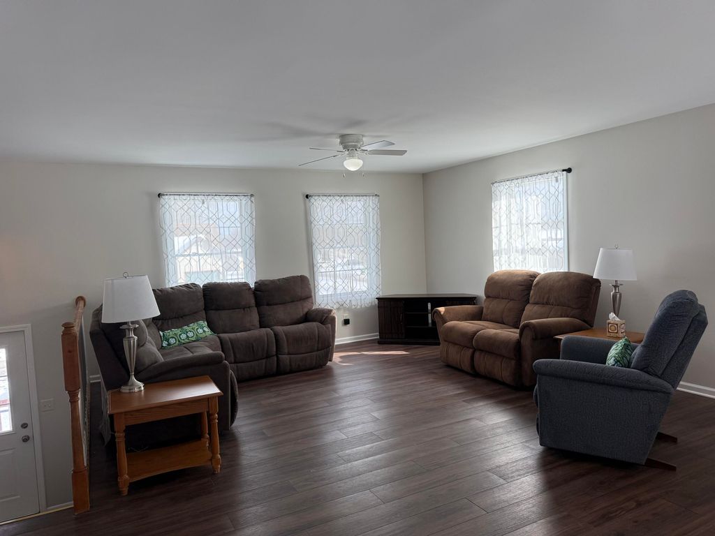 Photo of 1622 N Circle View Lane, La Porte, IN 46350 (MLS # 833758)