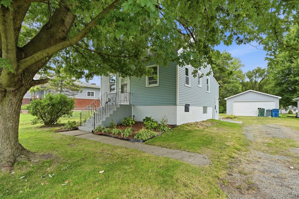 Photo of 3846 173rd Street, Hammond, IN 46323 (MLS # 844485)