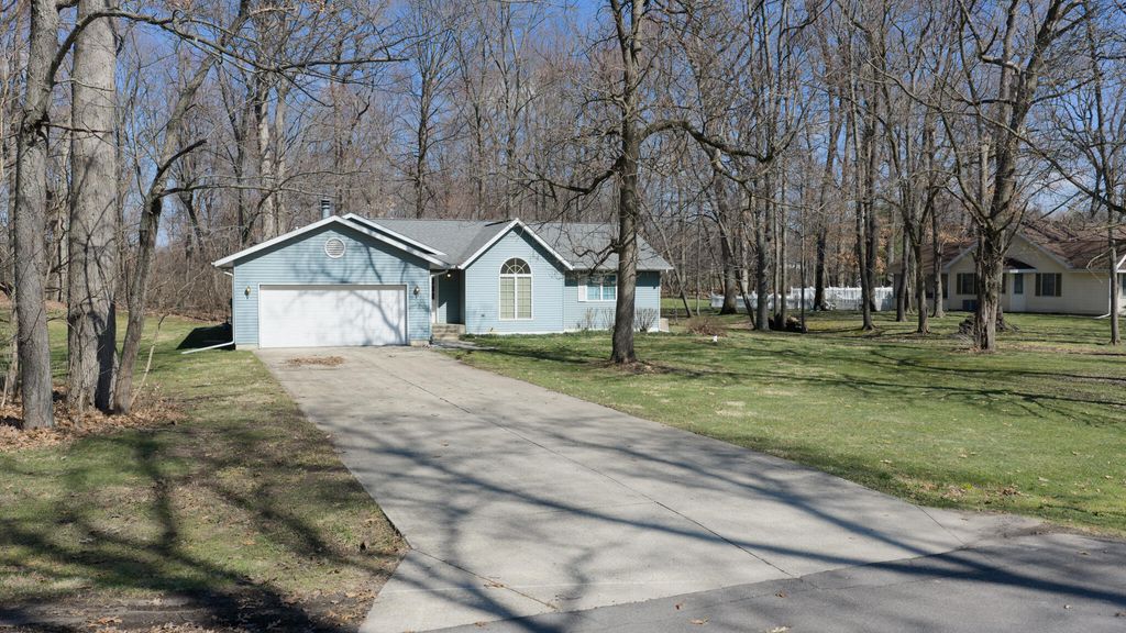 Photo of 1199 W Swanson Drive, La Porte, IN 46350 (MLS # 835435)