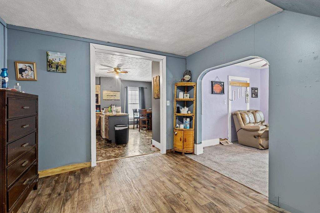 Photo of 319 E Oak Street, Rensselaer, IN 47978 (MLS # 831562)