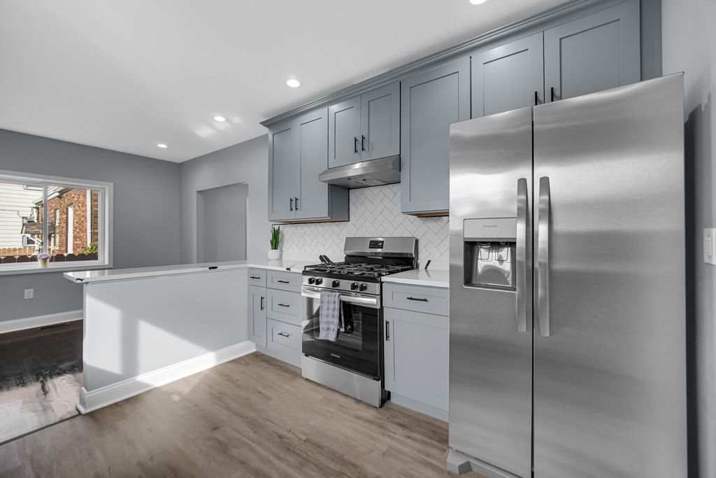 Photo of 1430 Stanton Avenue, Whiting, IN 46394 (MLS # 832583)