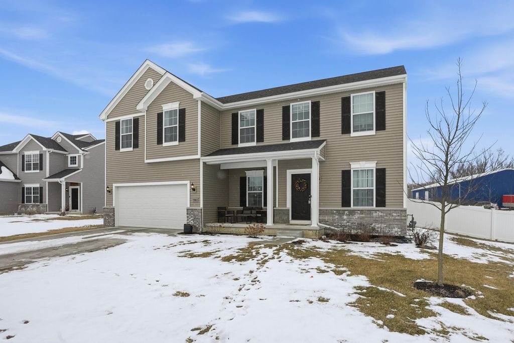 Photo of 5980 Wexford Way, Crown Point, IN 46307 (MLS # 833632)