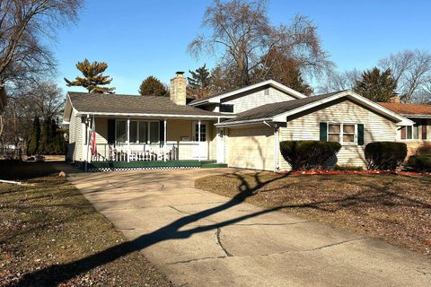 Property photo of 1645 Tulip Lane, Munster, IN 46321