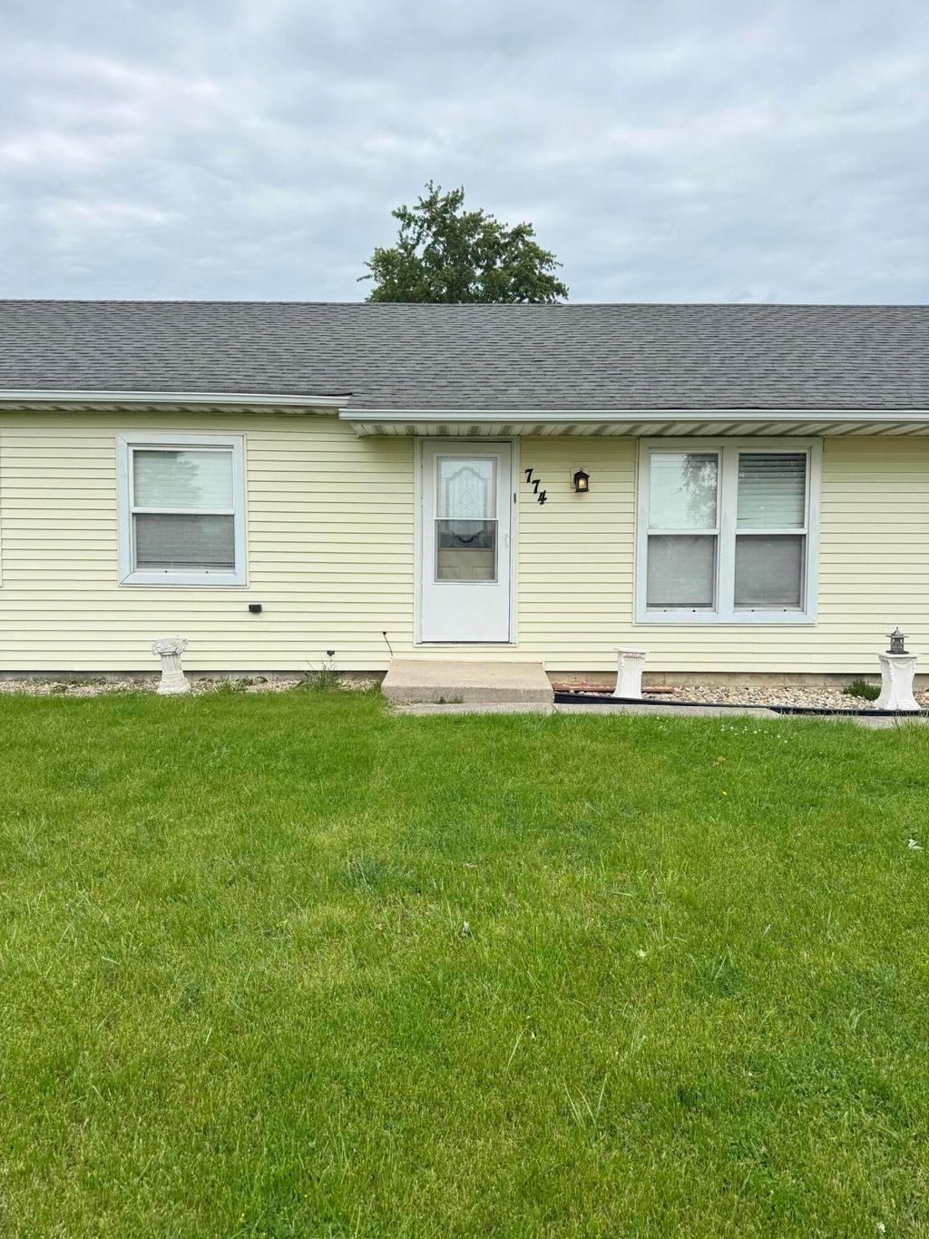 Photo of 774 Mohawk Drive, Lowell, IN 46356 (MLS # 839414)