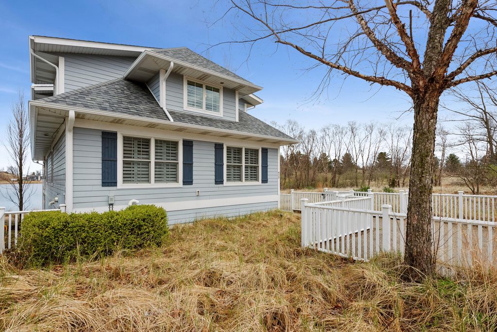 Photo of 420 Beachwalk Lane, Michigan City, IN 46360 (MLS # 837182)