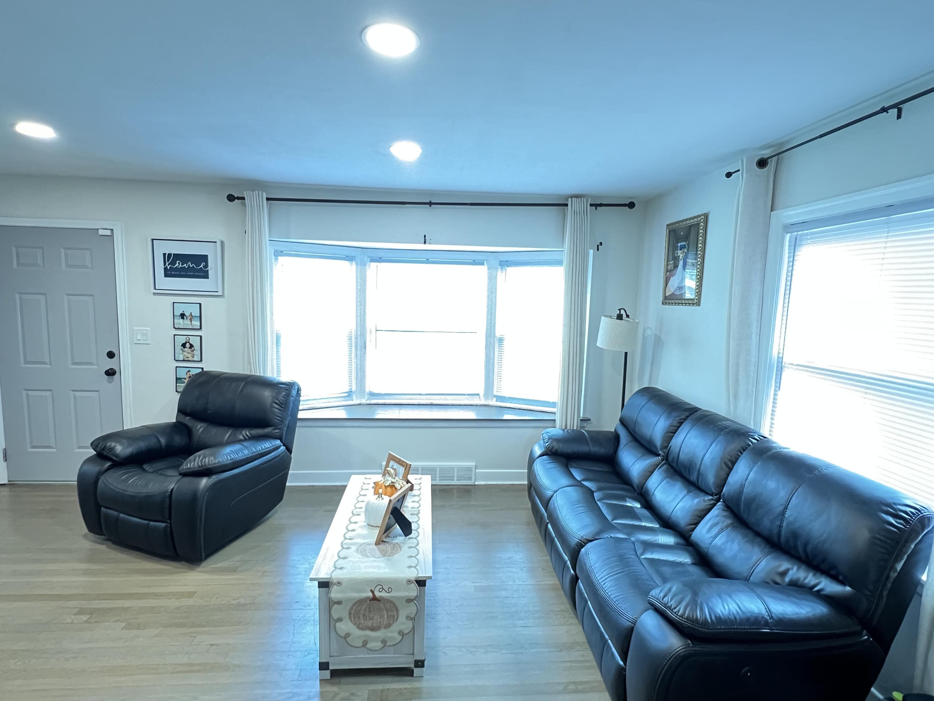 8140 Meadow Lane