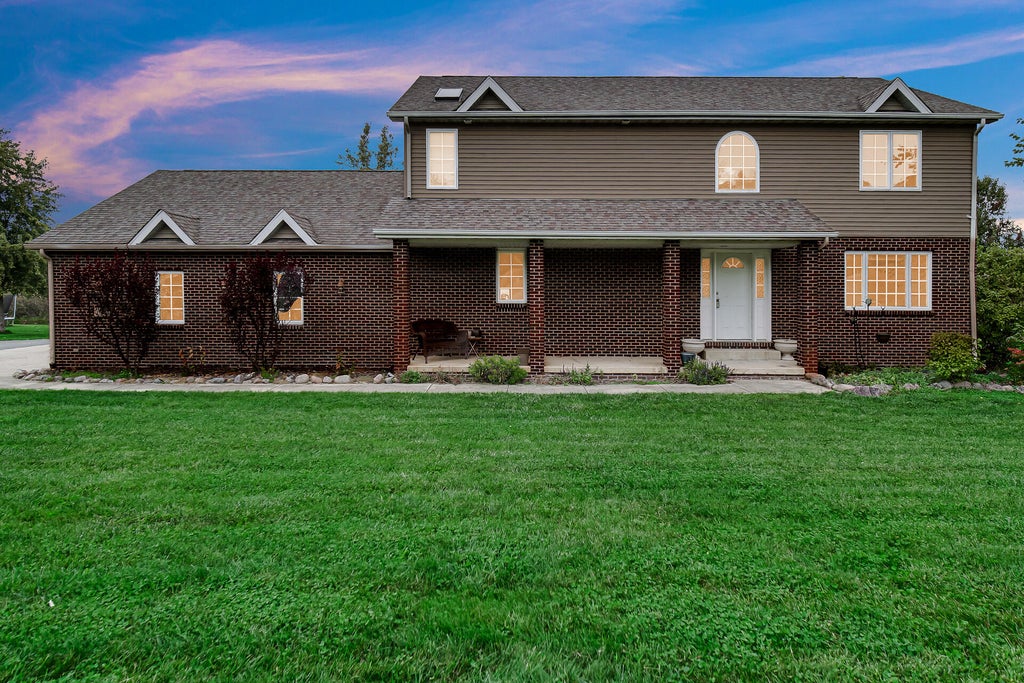 Photo of 649 Yellowstone Drive, Hebron, IN 46341 (MLS # 846727)