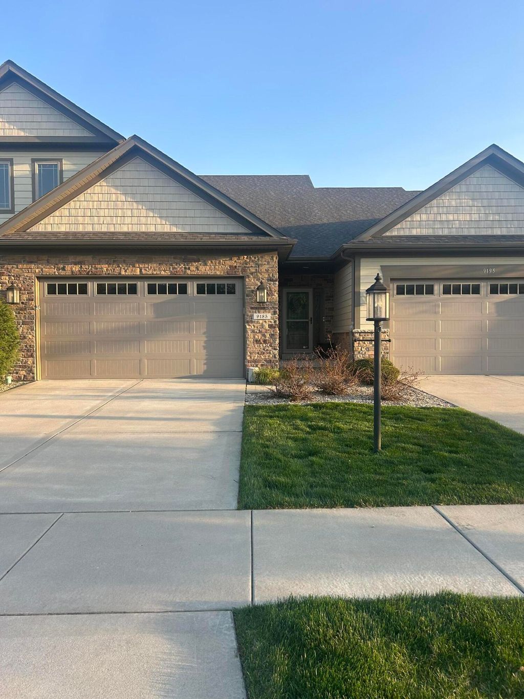 Photo of 9185 W 107th Place, Saint John, IN 46373 (MLS # 842132)