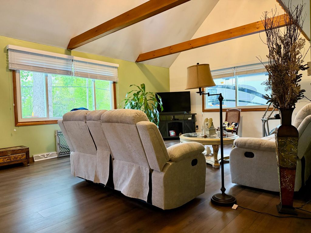 Photo of 15427 W 160 N, Medaryville, IN 47957 (MLS # 837972)