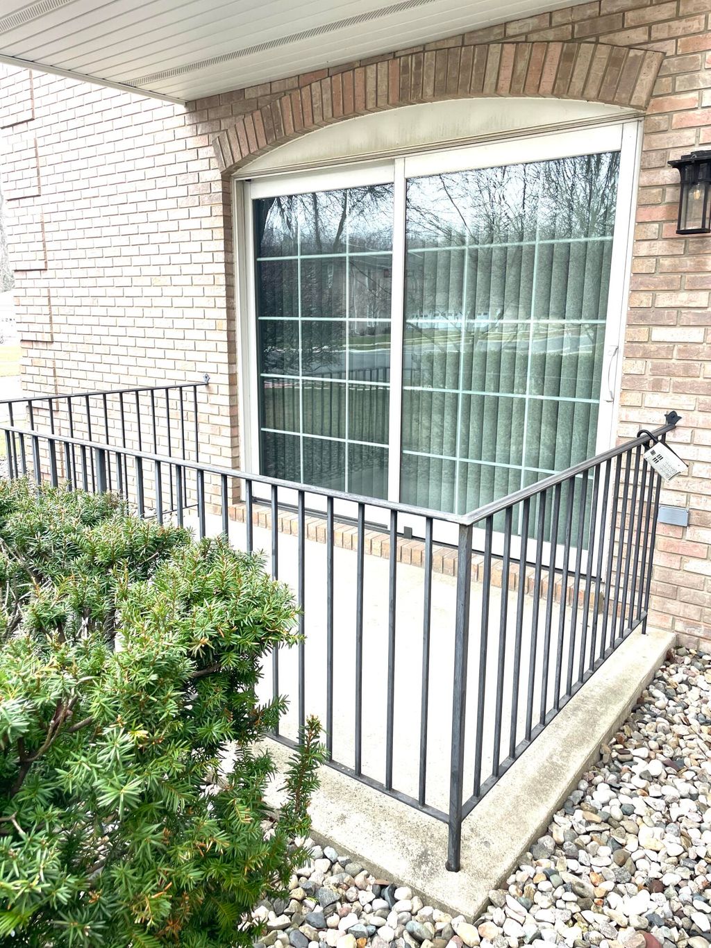 Photo of 2741 Georgetowne Drive #A1, Highland, IN 46322 (MLS # 835202)