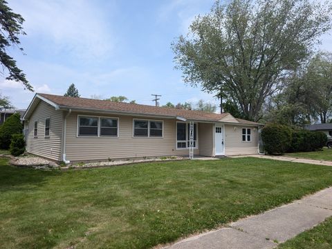 754 W 67th Avenue, Merrillville, IN 46410 - #: 822235