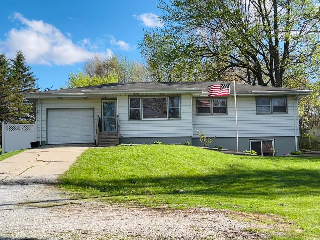 Photo of 106 W Us Highway 6, Valparaiso, IN 46385 (MLS # 837459)