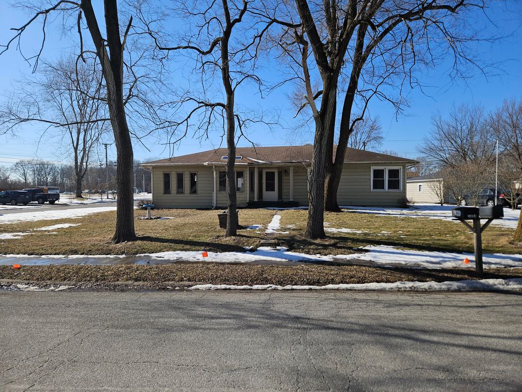 Photo of 3054 Hickory Street, Portage, IN 46368 (MLS # 834377)