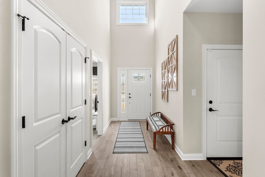 Photo of 12721 Creekside Drive, Cedar Lake, IN 46303 (MLS # 833260)