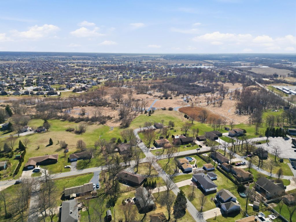 Photo of 10011 W 93rd Avenue, Saint John, IN 46373 (MLS # 835960)